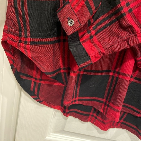 NWT Eddie Bauer Size L Red Black Soft Plaid Flannel Button Collarless Tunic Top - Picture 8 of 15